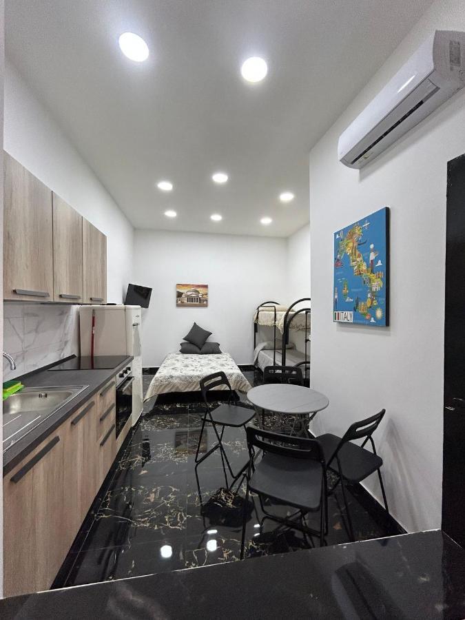 Dora House Valentino Apartment Наполи Екстериор снимка