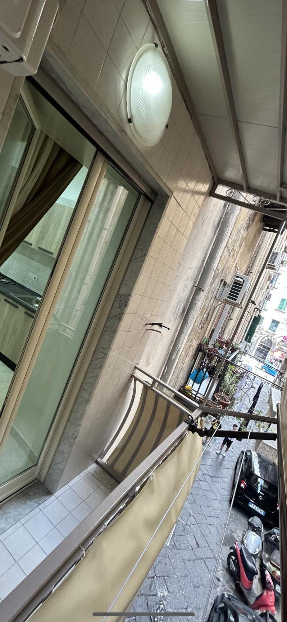 Dora House Valentino Apartment Наполи Екстериор снимка